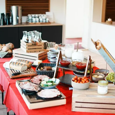 Falken Отель Videbaek